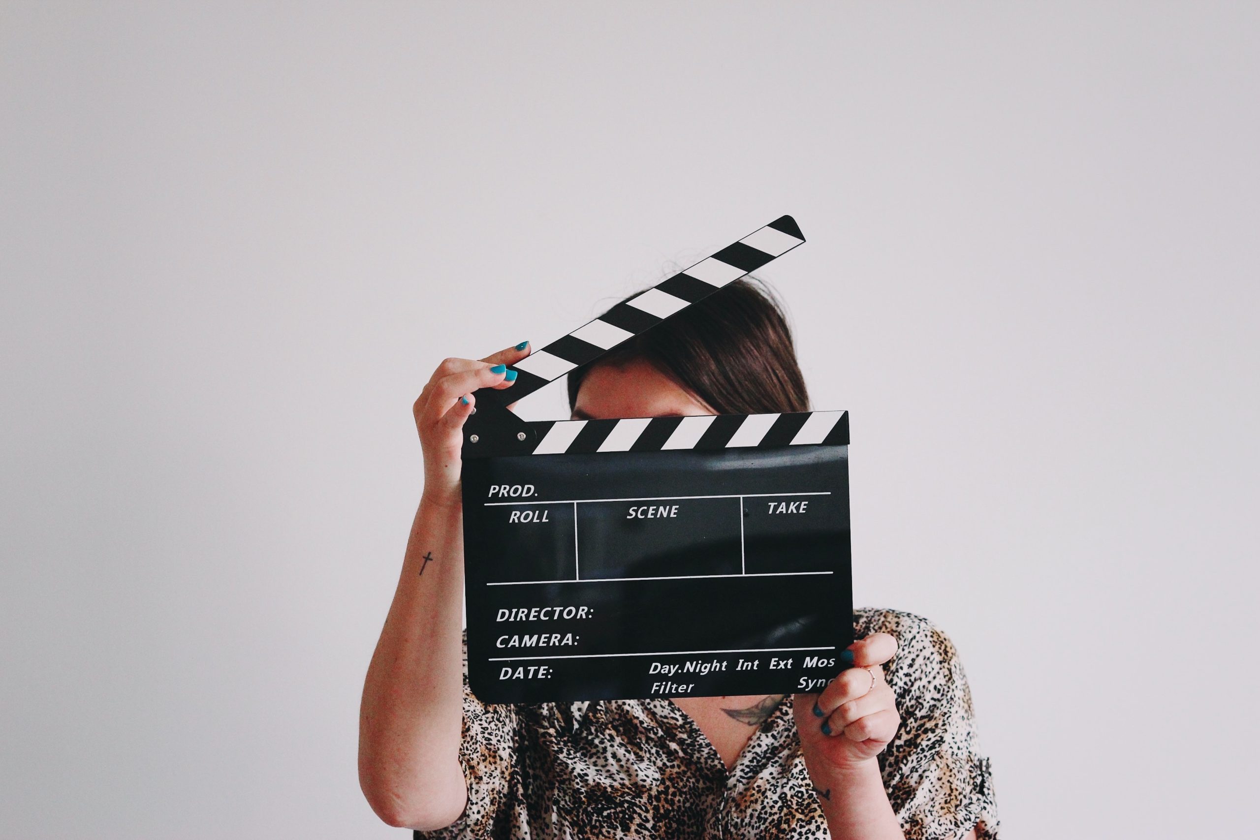 Acting on H1B Visa: Can I Work on a Movie with a Small Role?