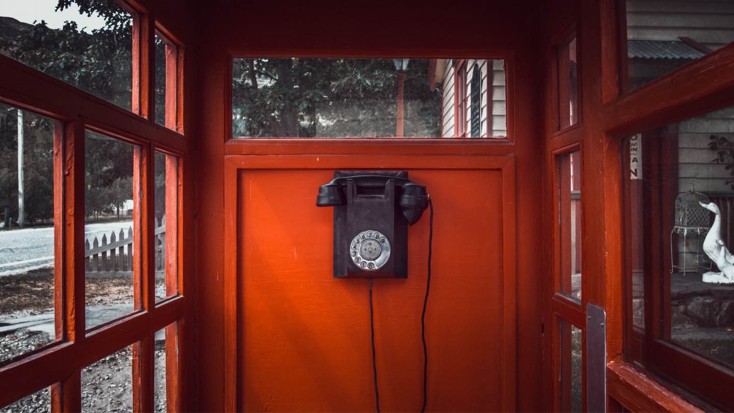 How to Contact IRCC About Immigration Delays: Direct Methods for Updates and Inquiries