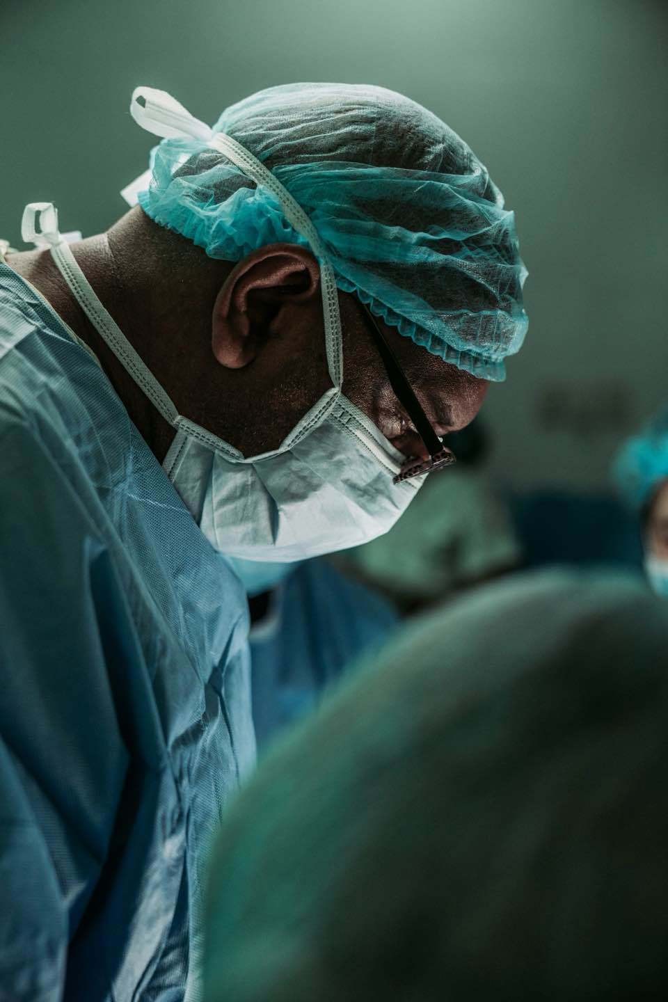 NRI Doctor Fraud Case: Mumbai Real Estate Investment Fraud & Legal Action Against Builders NRI Doctor Fraud Case: Mumbai Real Estate Investment Fraud & Legal Action Against Builders