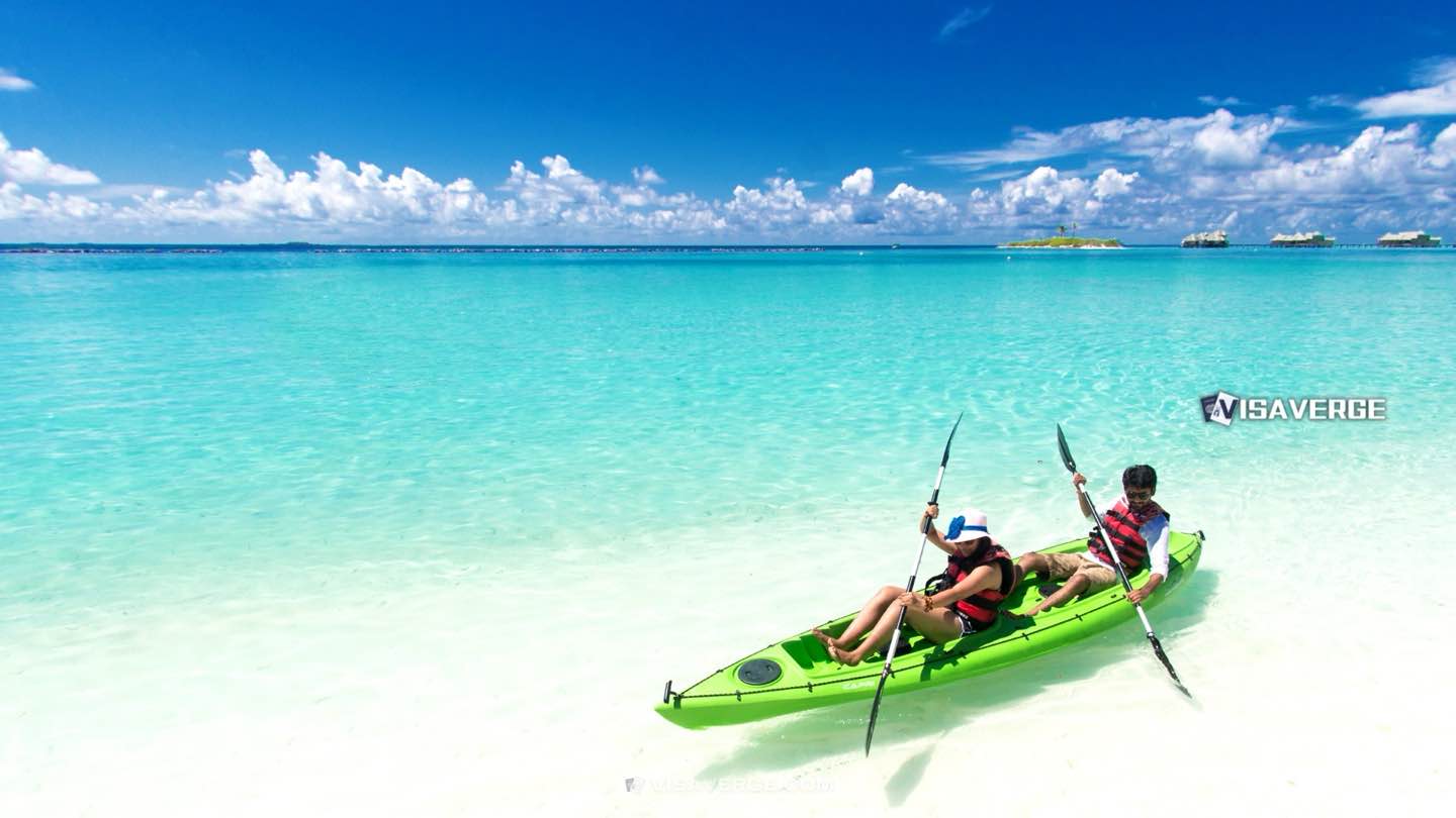 Maldives Immigration Detains 22 Foreign Workers Maldives Immigration Detains 22 Foreign Workers