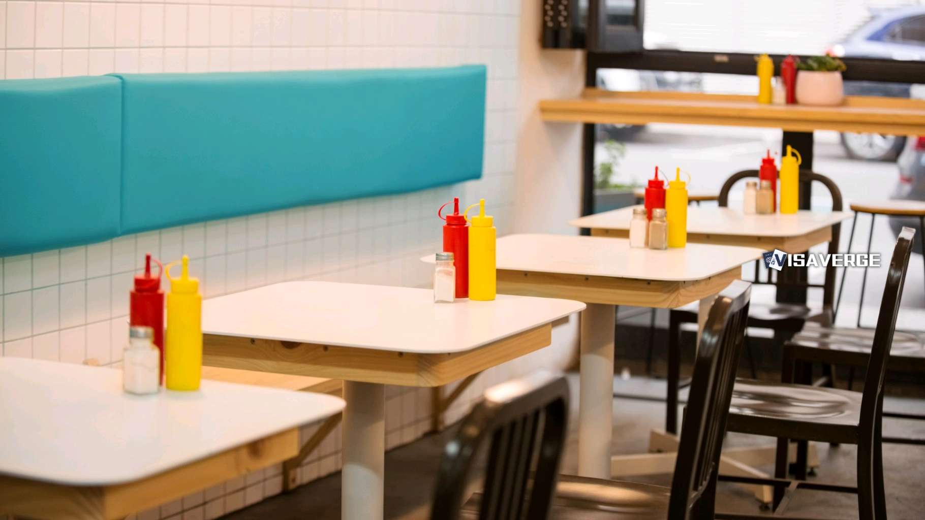 California Fast Food Workers’ Minimum Wage 2024: Key Changes & Impact California Fast Food Workers’ Minimum Wage 2024: Key Changes & Impact