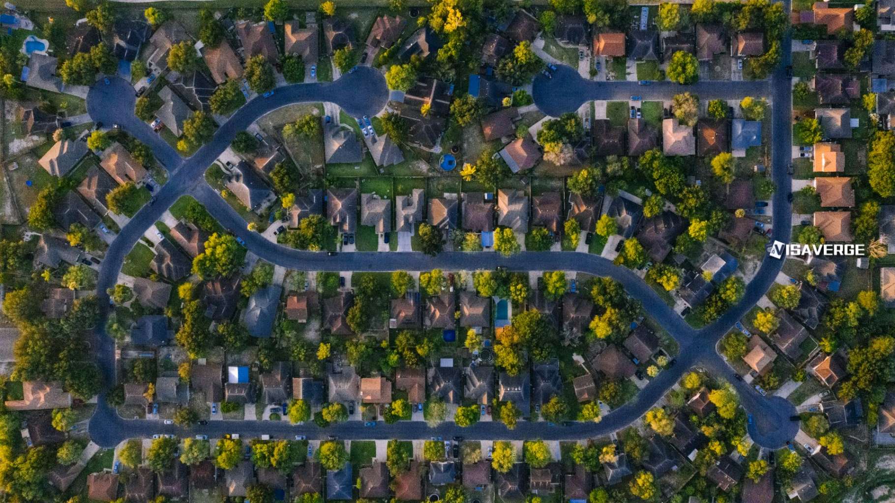 Citizenship-by-Investment: 22 Countries Offering Property-Based Citizenship Citizenship-by-Investment: 22 Countries Offering Property-Based Citizenship