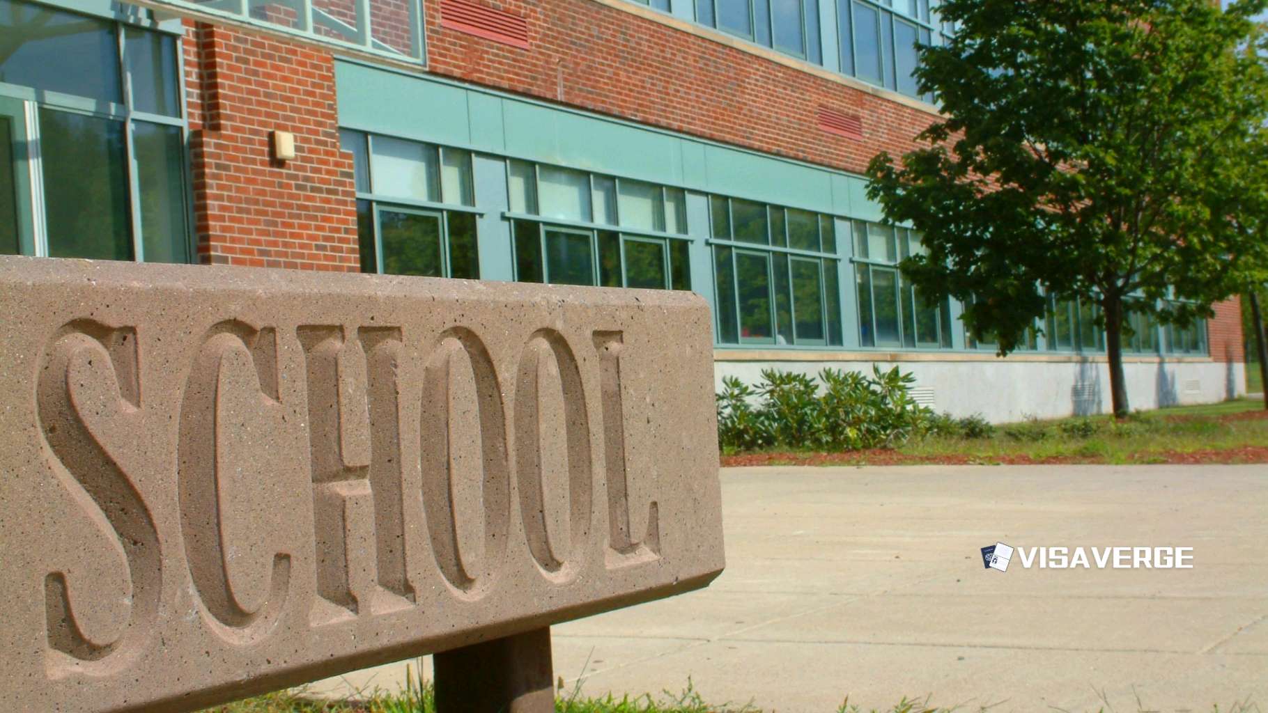 Trump Advices Schools to Report Activist Students for Deportation Trump Advices Schools to Report Activist Students for Deportation
