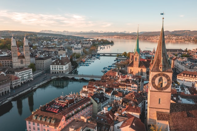 Guía completa sobre la visa de Au Pair en Suiza: requisitos y pasos clave Guía completa sobre la visa de Au Pair en Suiza: requisitos y pasos clave