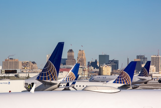 Madre denuncia que United Airlines pidió quitar ventilador a su hijo discapacitado antes del despegue Madre denuncia que United Airlines pidió quitar ventilador a su hijo discapacitado antes del despegue