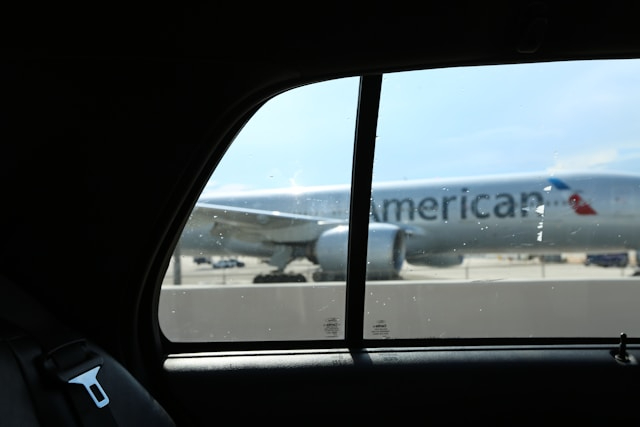 FAA investiga choque de alas entre dos aviones en el aeropuerto Reagan FAA investiga choque de alas entre dos aviones en el aeropuerto Reagan