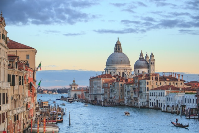 Visa de transporte Tipo C Schengen Italia facilita acceso a personal de transporte internacional Visa de transporte Tipo C Schengen Italia facilita acceso a personal de transporte internacional