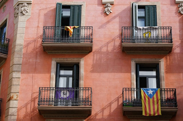 Guía de Elegibilidad 2025 para Visado Digital Nomada Nacional de España Guía de Elegibilidad 2025 para Visado Digital Nomada Nacional de España