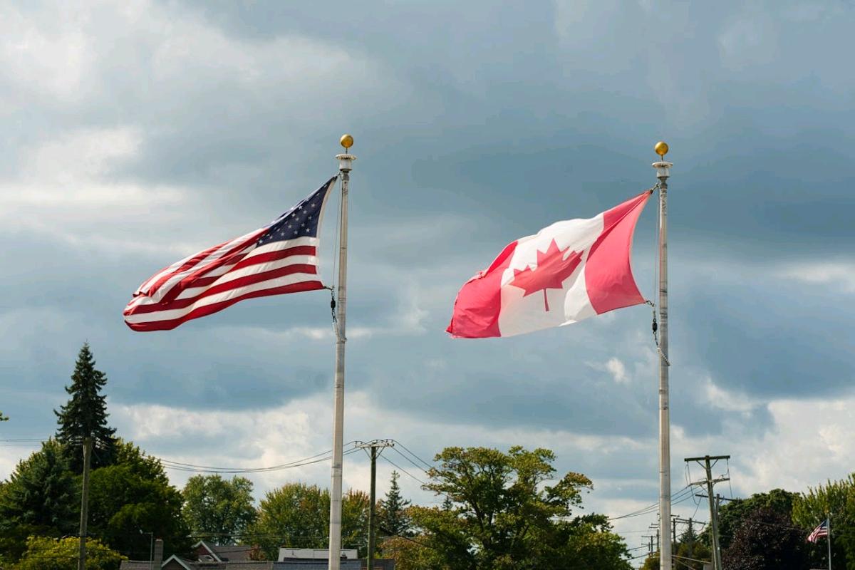Canadienses deben esperar mayor escrutinio en cruces fronterizos a EE. UU.