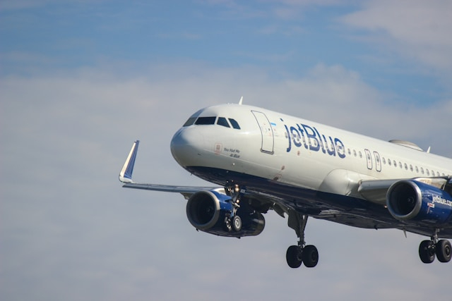 JetBlue y United Airlines preparan nueva Alianza del Noreste JetBlue y United Airlines preparan nueva Alianza del Noreste
