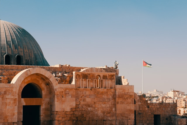 Jordania aprueba el Reglamento de Tarifas de Permiso de Trabajo 2025 para reforzar derechos Jordania aprueba el Reglamento de Tarifas de Permiso de Trabajo 2025 para reforzar derechos