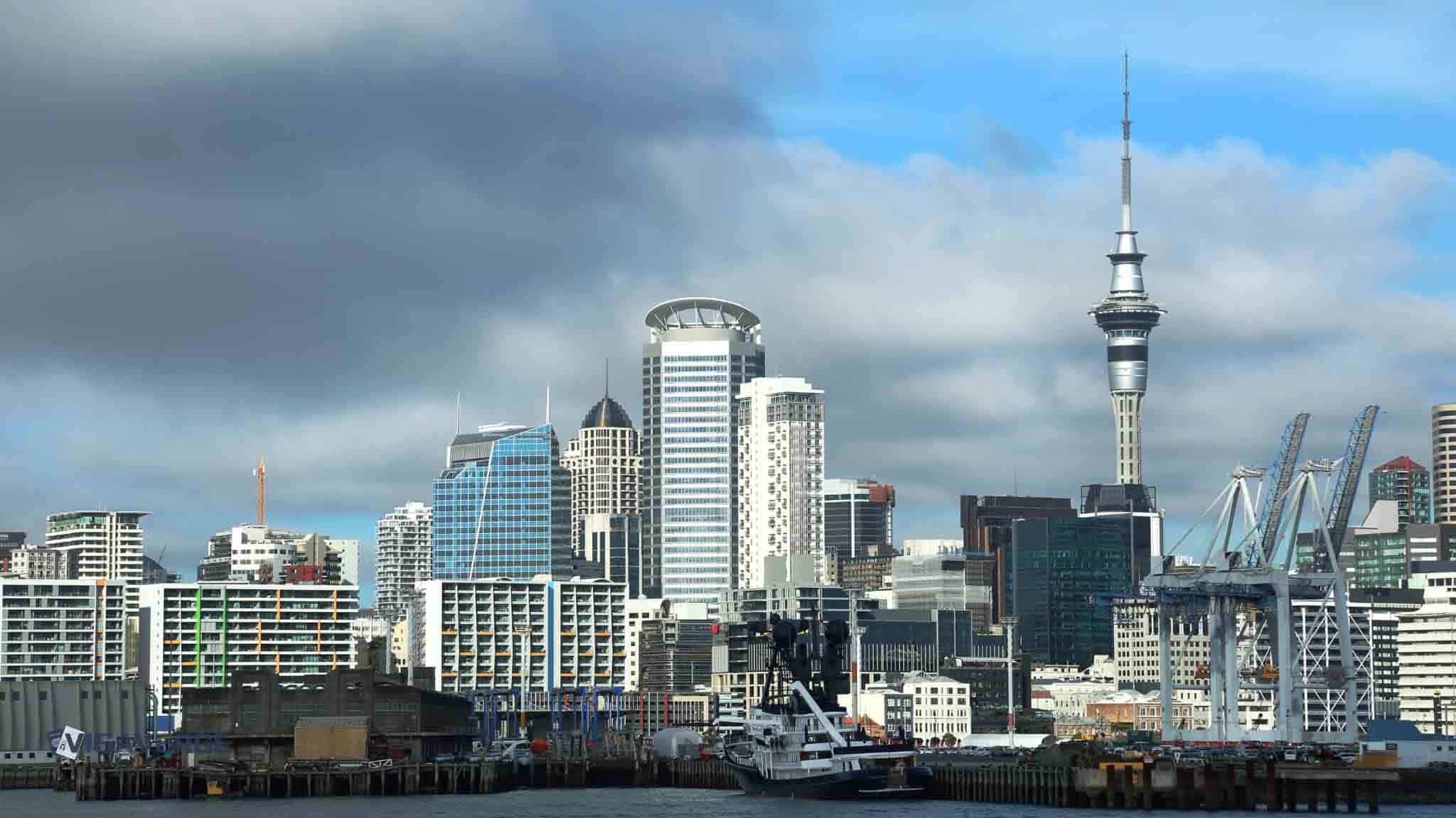 New Zealand Skilled Migrant Visa Guide New Zealand Skilled Migrant Visa Guide