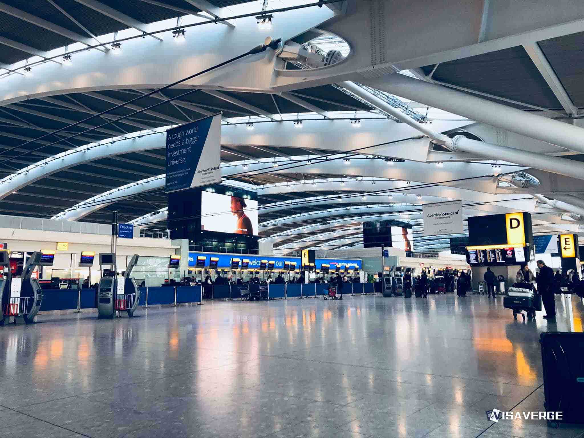 Tenerife South Airport Holds Emergency Meeting Over Overcrowding Crisis Tenerife South Airport Holds Emergency Meeting Over Overcrowding Crisis
