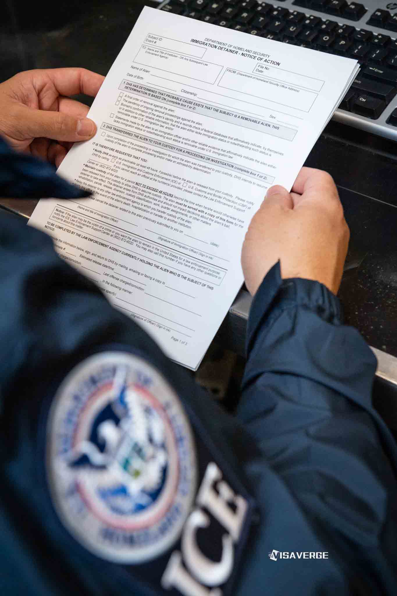 ICE inicia detenciones en tribunales de inmigración con expulsión acelerada ICE inicia detenciones en tribunales de inmigración con expulsión acelerada