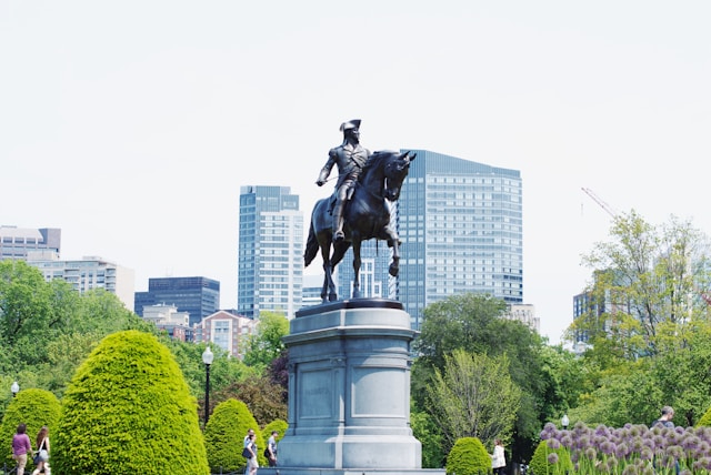 «Boston no cederá»: alcaldesa responde a amenazas de funcionarios de Trump «Boston no cederá»: alcaldesa responde a amenazas de funcionarios de Trump