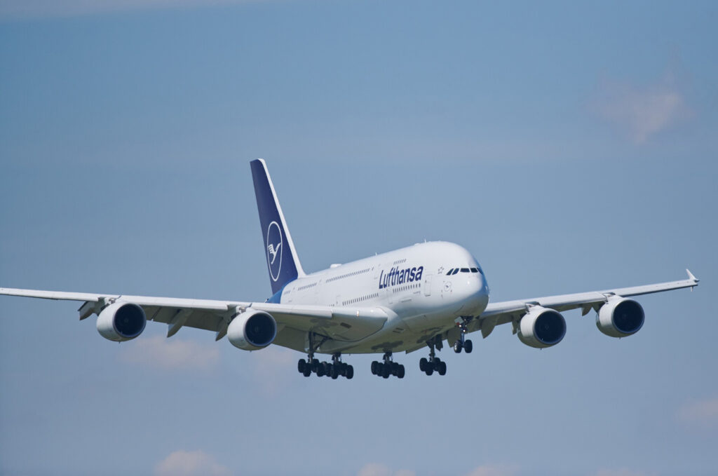 Top 10 Airlines Operating the Airbus A380 Worldwide in 2025