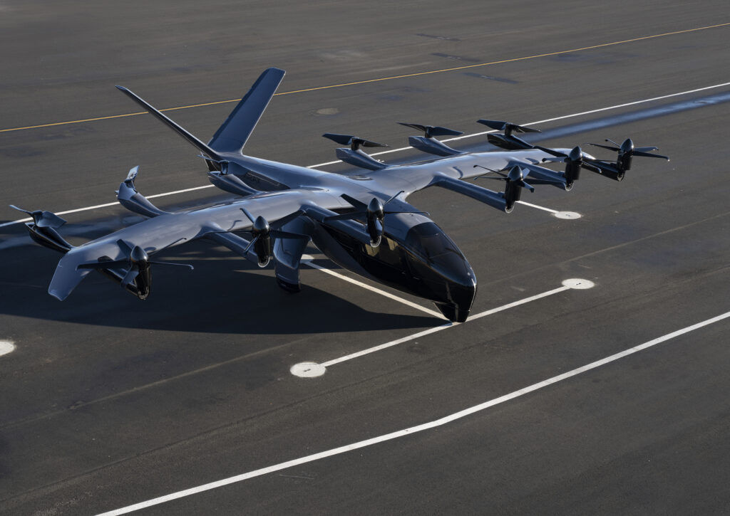 Archer acelera la producción nocturna de su aeronave eVTOL