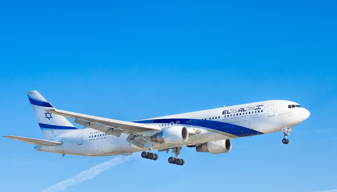 Mike Huckabee Announces U.S. Plans for Evacuation Flights from Israel