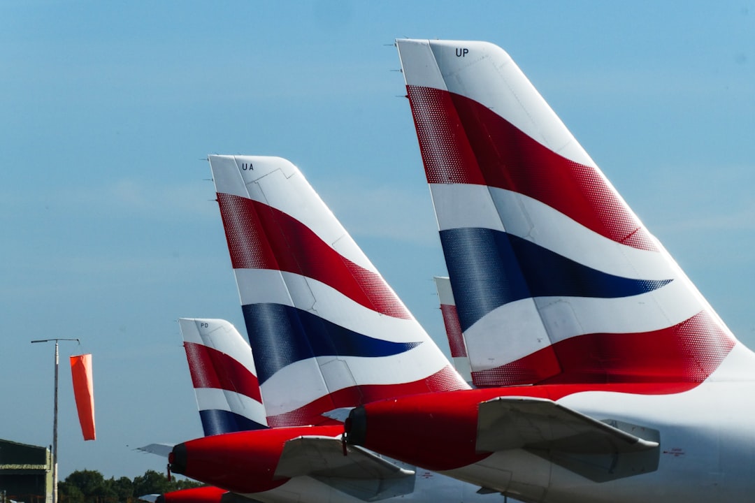Viajeros británicos podrán usar eGates en más aeropuertos europeos Viajeros británicos podrán usar eGates en más aeropuertos europeos