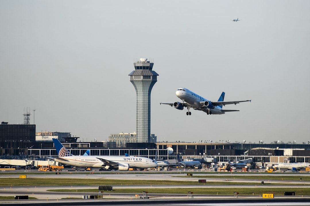 United Airlines Now Locks Lavatories During Turbulence: Flight Attendants’ Secret Tips United Airlines Now Locks Lavatories During Turbulence: Flight Attendants’ Secret Tips