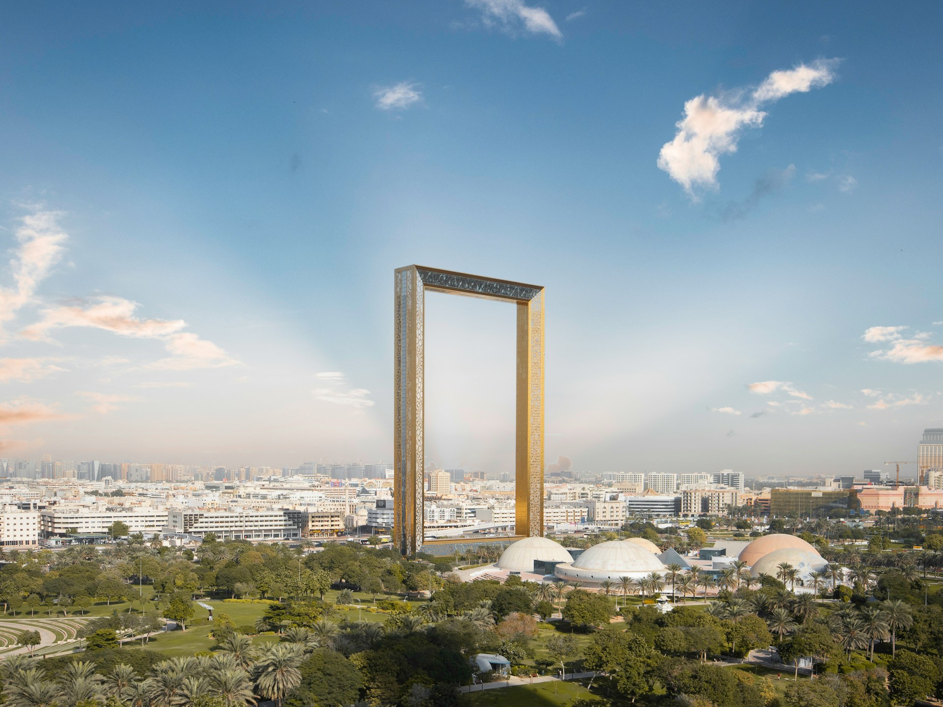 Nueva Visa Dorada en UAE: Residencia de 10 años por 2.33 millones AED Nueva Visa Dorada en UAE: Residencia de 10 años por 2.33 millones AED