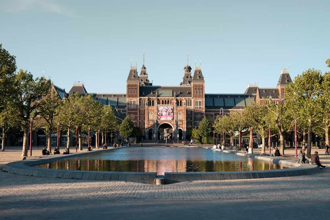 Crisis en campos de refugiados en Holanda provoca ola de suicidios Crisis en campos de refugiados en Holanda provoca ola de suicidios