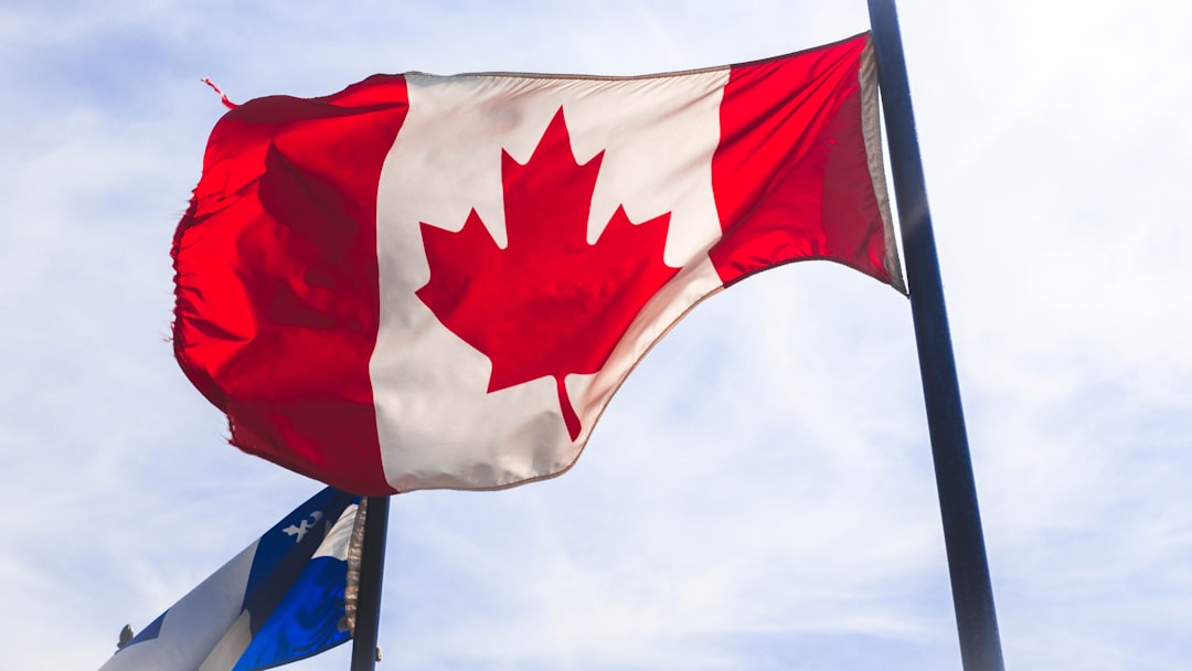 Comité del Senado no propone meta de 20% en inmigración francesa fuera de Quebec Comité del Senado no propone meta de 20% en inmigración francesa fuera de Quebec