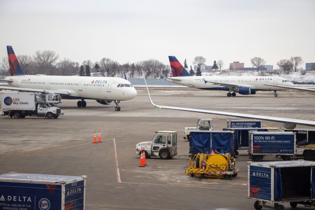 Delta cancelará vuelos de Midland a Austin, afectando conexiones regionales