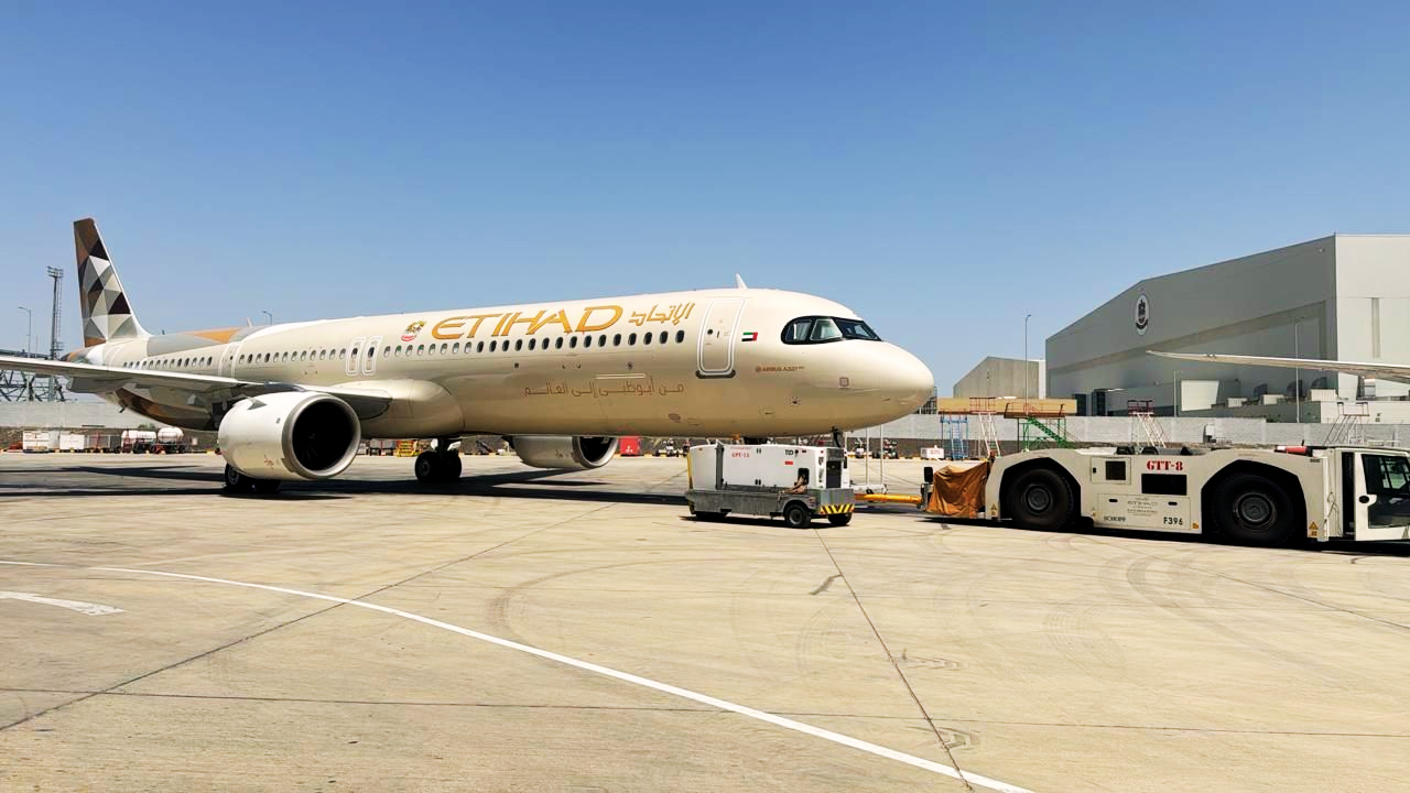 Etihad Elevates First Class with Chauffeur and Meet & Greet Services Etihad Elevates First Class with Chauffeur and Meet & Greet Services