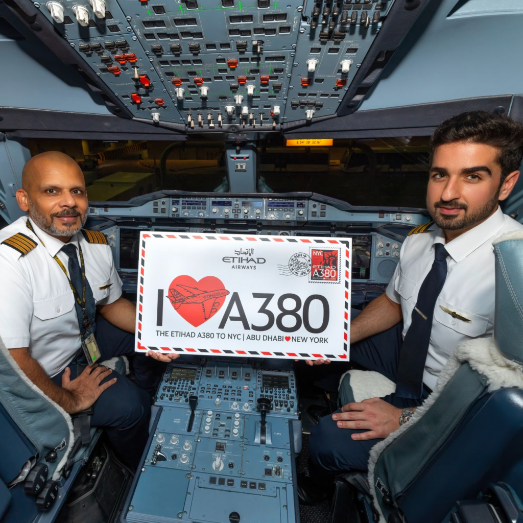 Etihad Airways retoma vuelos del A380 hacia Londres Heathrow Etihad Airways retoma vuelos del A380 hacia Londres Heathrow
