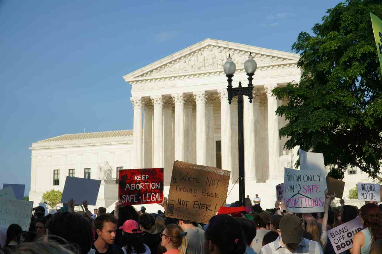 Broad 2025 Emergency Rulings Favor Trump, From Immigration to Spending Broad 2025 Emergency Rulings Favor Trump, From Immigration to Spending