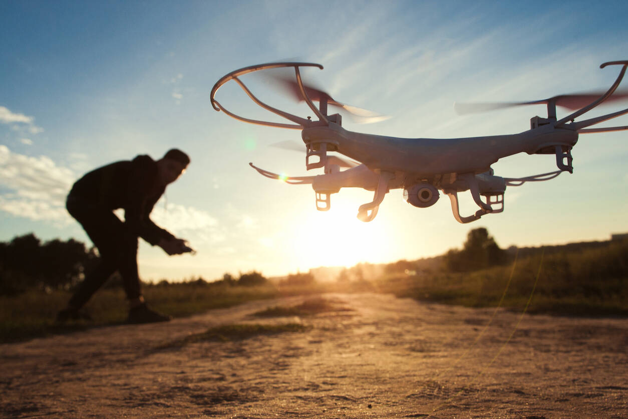 Nueva investigación alerta sobre riesgos de drones para aeronaves Nueva investigación alerta sobre riesgos de drones para aeronaves