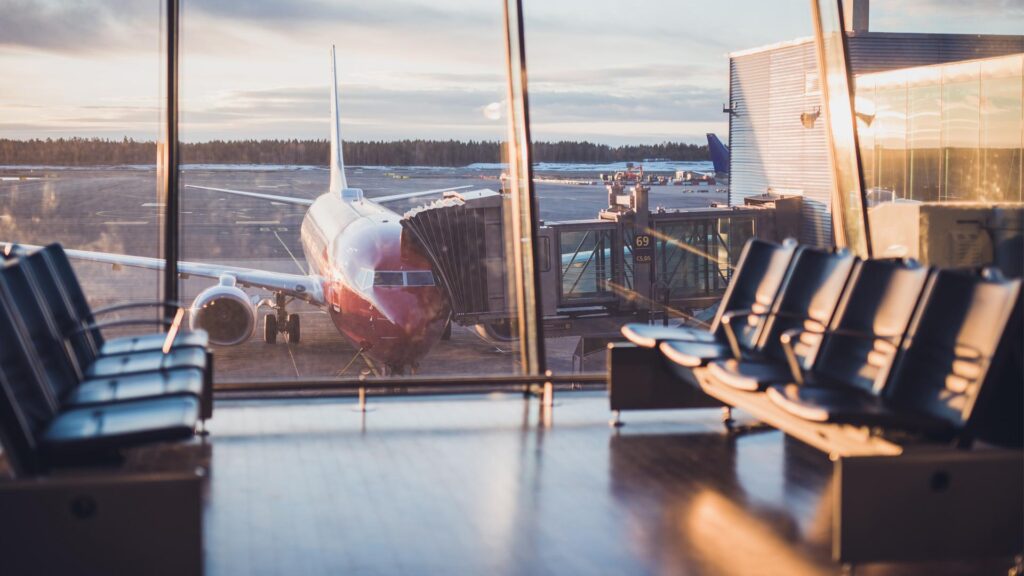 Aeropuertos de San Diego lideran lista de incursiones en pista de alto riesgo, revela estudio