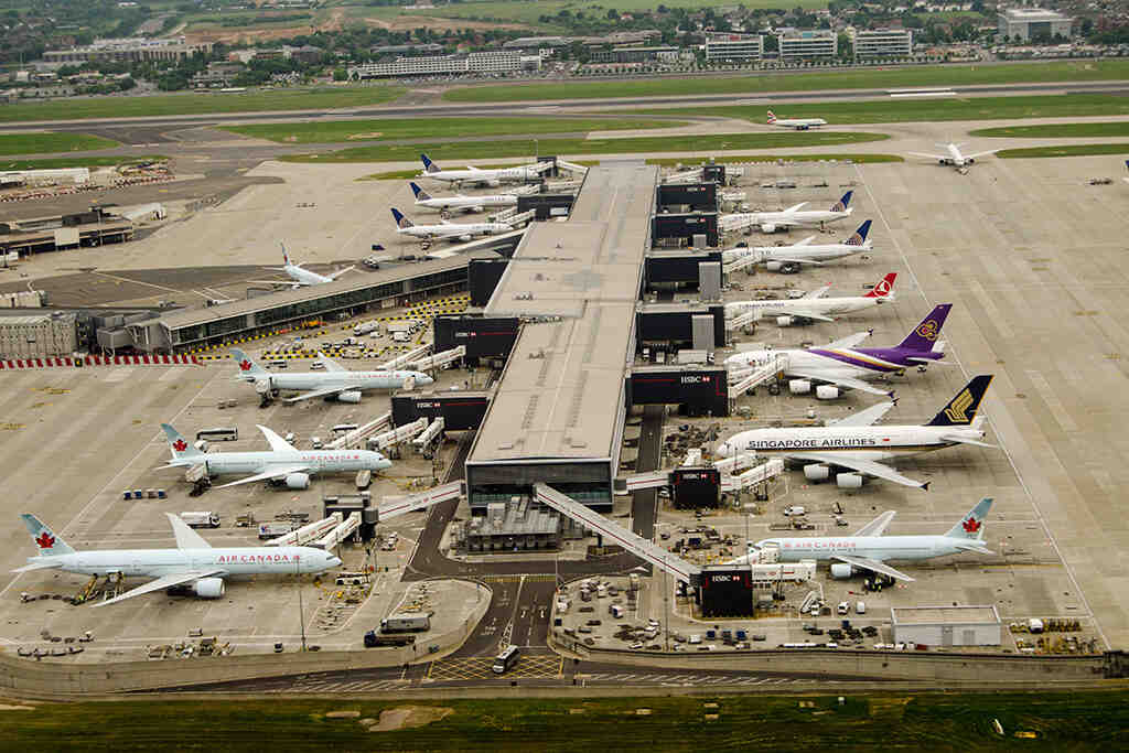 Heathrow’s .2B Runway Expansion: Driving UK GDP and Jobs Heathrow’s .2B Runway Expansion: Driving UK GDP and Jobs