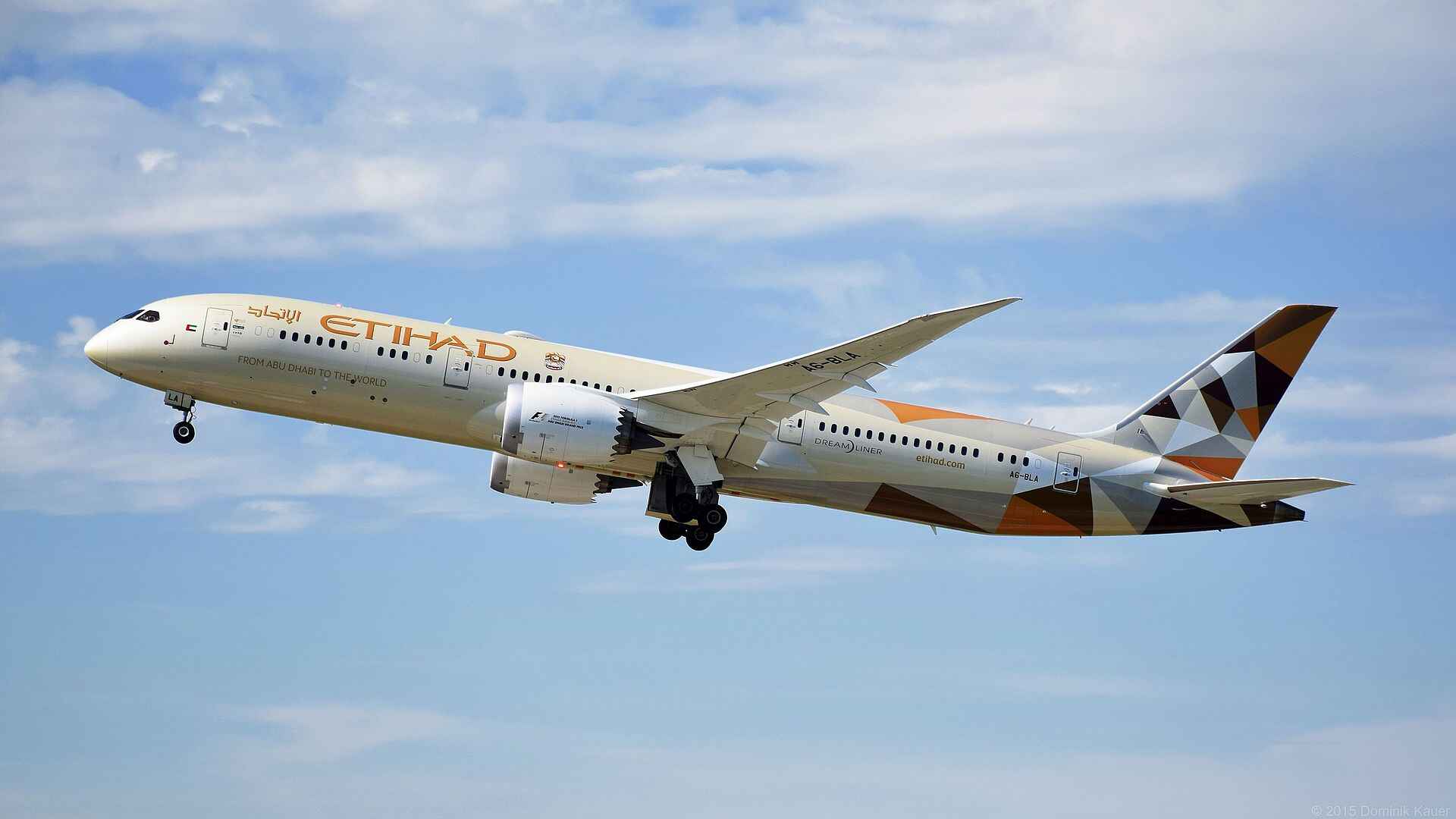 Etihad Airways organiza eventos de reclutamiento para Primer Oficial en Europa