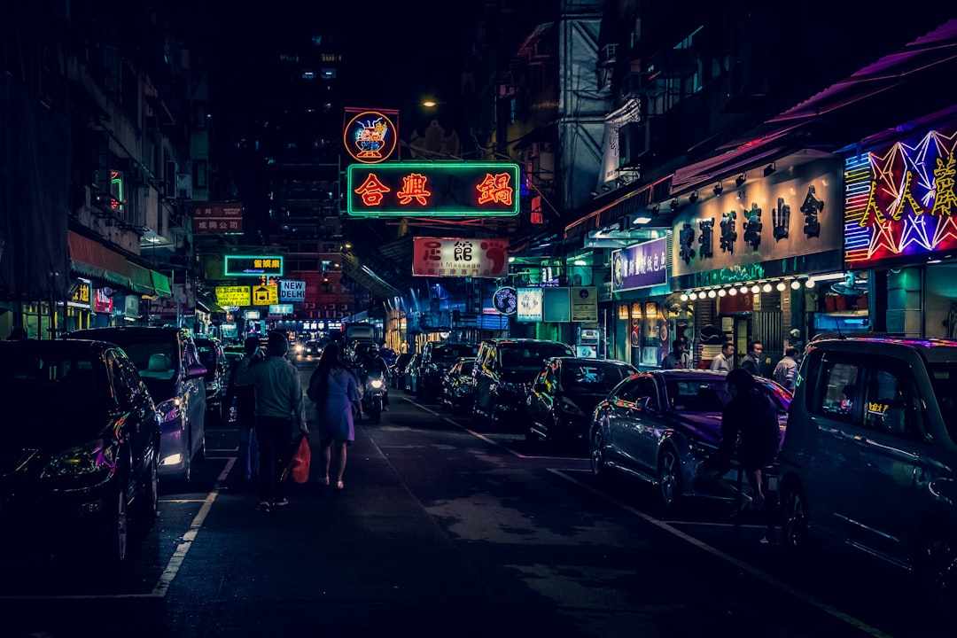 Refugiados en Hong Kong enfrentan incertidumbre tras suspensión de programa de reasentamiento de Trump Refugiados en Hong Kong enfrentan incertidumbre tras suspensión de programa de reasentamiento de Trump