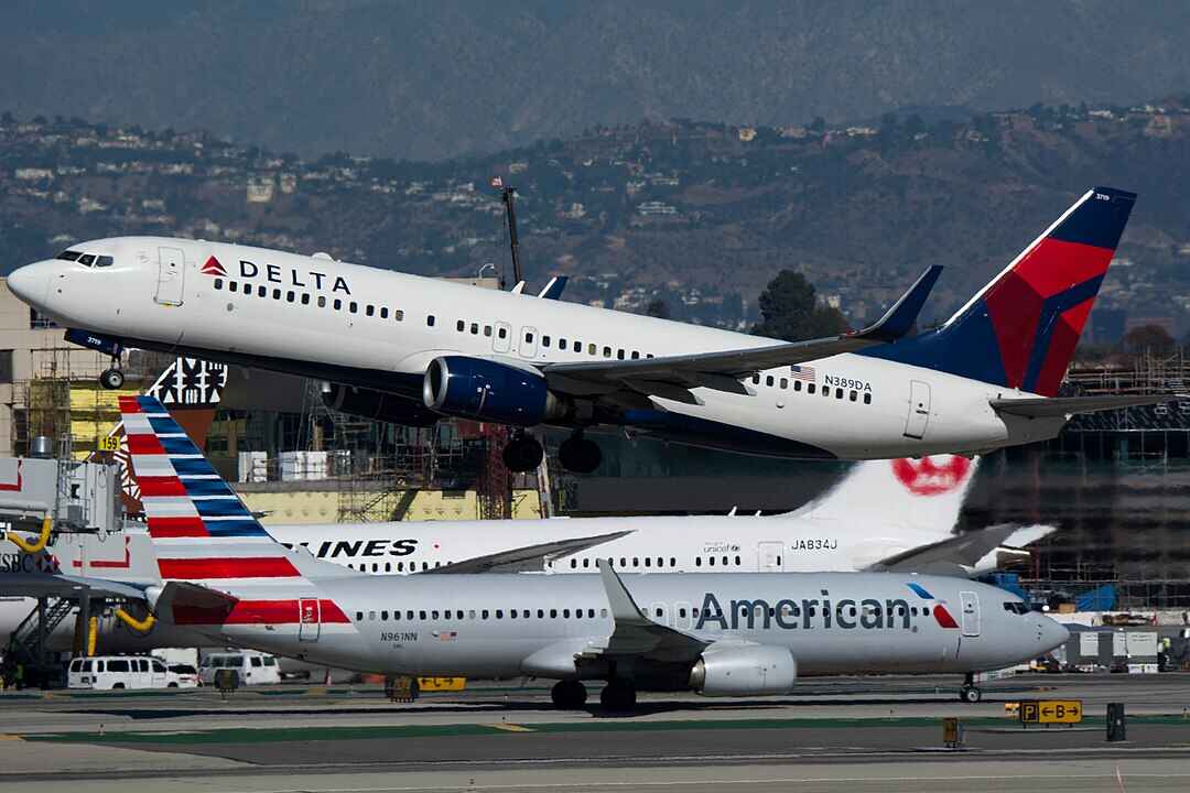 Over 5,000 Flight Disruptions Impact Major Airlines Across US Hubs Over 5,000 Flight Disruptions Impact Major Airlines Across US Hubs