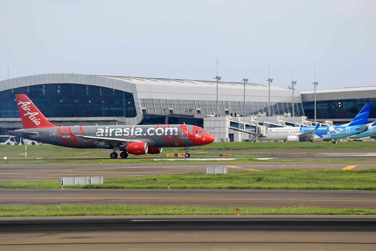 Vuelo de AirAsia aterriza en aeropuerto equivocado por error de navegación Vuelo de AirAsia aterriza en aeropuerto equivocado por error de navegación