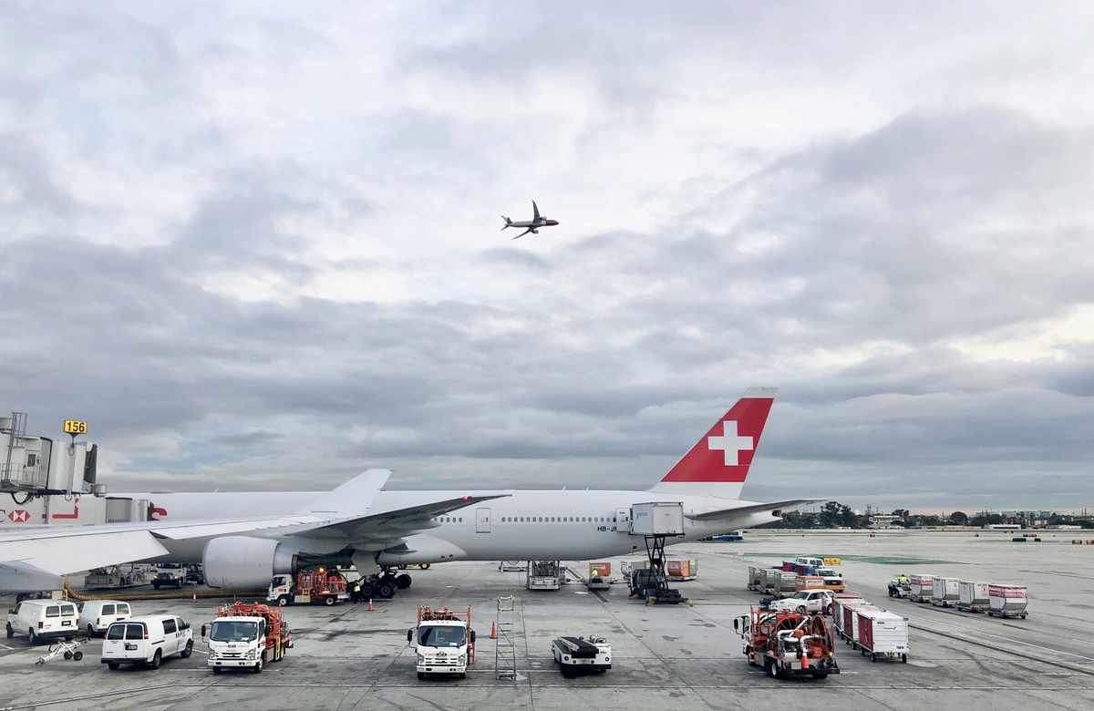 Centenas de pasajeros varados tras cancelaciones de Israir, Swiss y Air Algerie en vuelos a Verona,Z Centenas de pasajeros varados tras cancelaciones de Israir, Swiss y Air Algerie en vuelos a Verona,Z