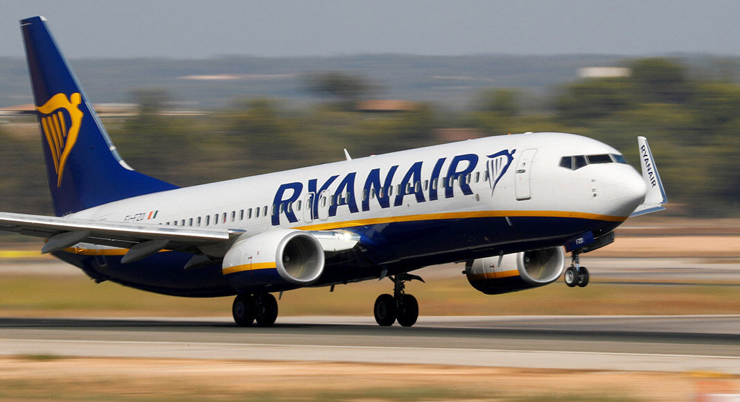 Ryanair amplía acuerdo de pintura con Maas Aviation hasta 2035 Ryanair amplía acuerdo de pintura con Maas Aviation hasta 2035