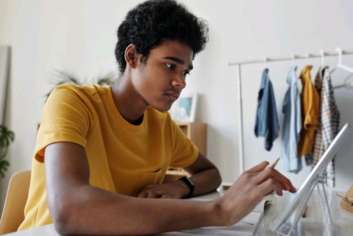 Canada’s Small Landlords Face Uncertainty as Student Demand Falls Canada’s Small Landlords Face Uncertainty as Student Demand Falls