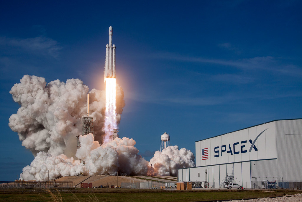 Emirates negocia con SpaceX integrar internet Starlink en sus vuelos Emirates negocia con SpaceX integrar internet Starlink en sus vuelos