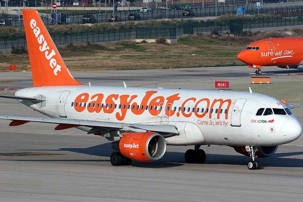 easyJet convierte vuelo en fiesta Eurovision a 11,000 metros easyJet convierte vuelo en fiesta Eurovision a 11,000 metros