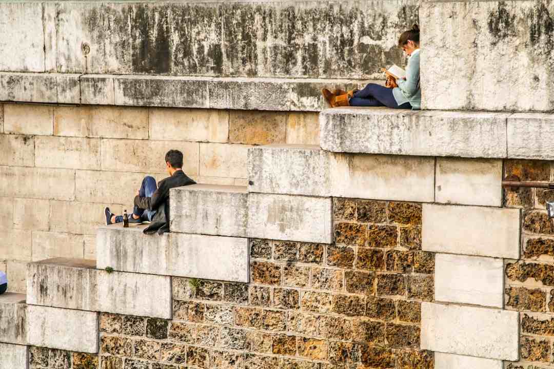 Orgullo cívico: 73 personas juraron como ciudadanas estadounidenses en Concord