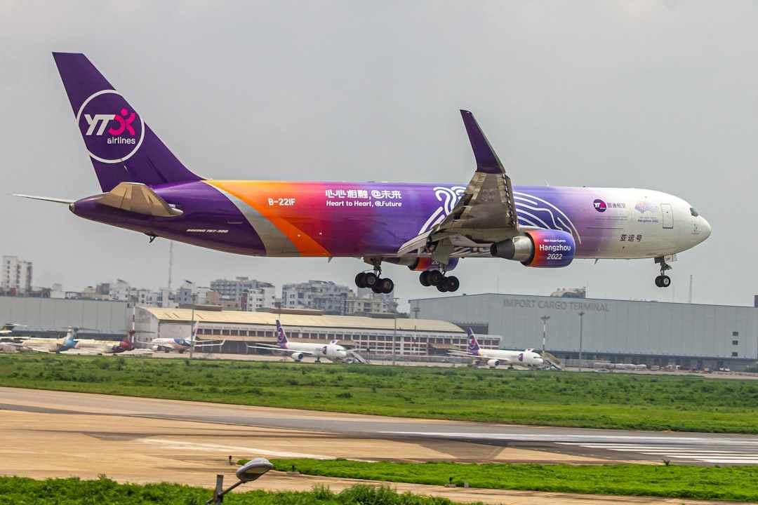 China revela dron supersónico, experto en aviación abandona EE. UU.: 7 avances científicos