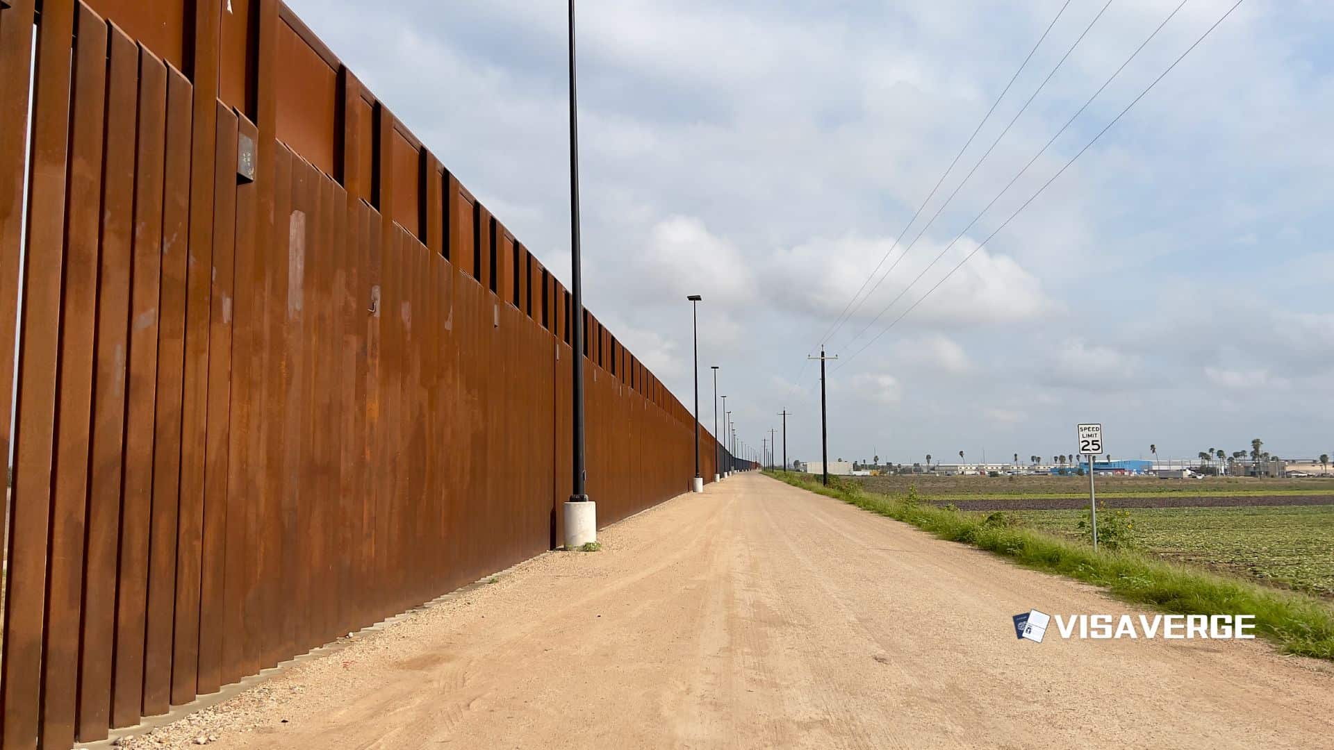 US immigration authorities deport migrants to South Sudan despite court order US immigration authorities deport migrants to South Sudan despite court order